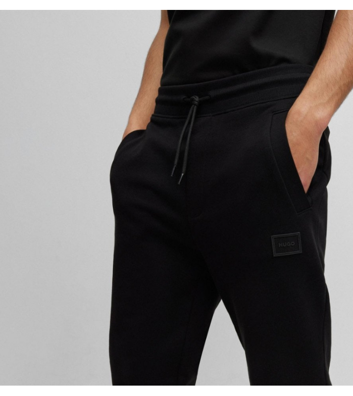 HUGO  Pantalon de survêtement noir logo ton sur ton