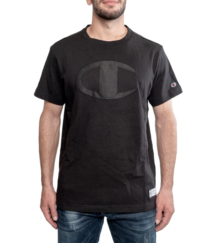 Champion  Tshirt noir big logo poitrine